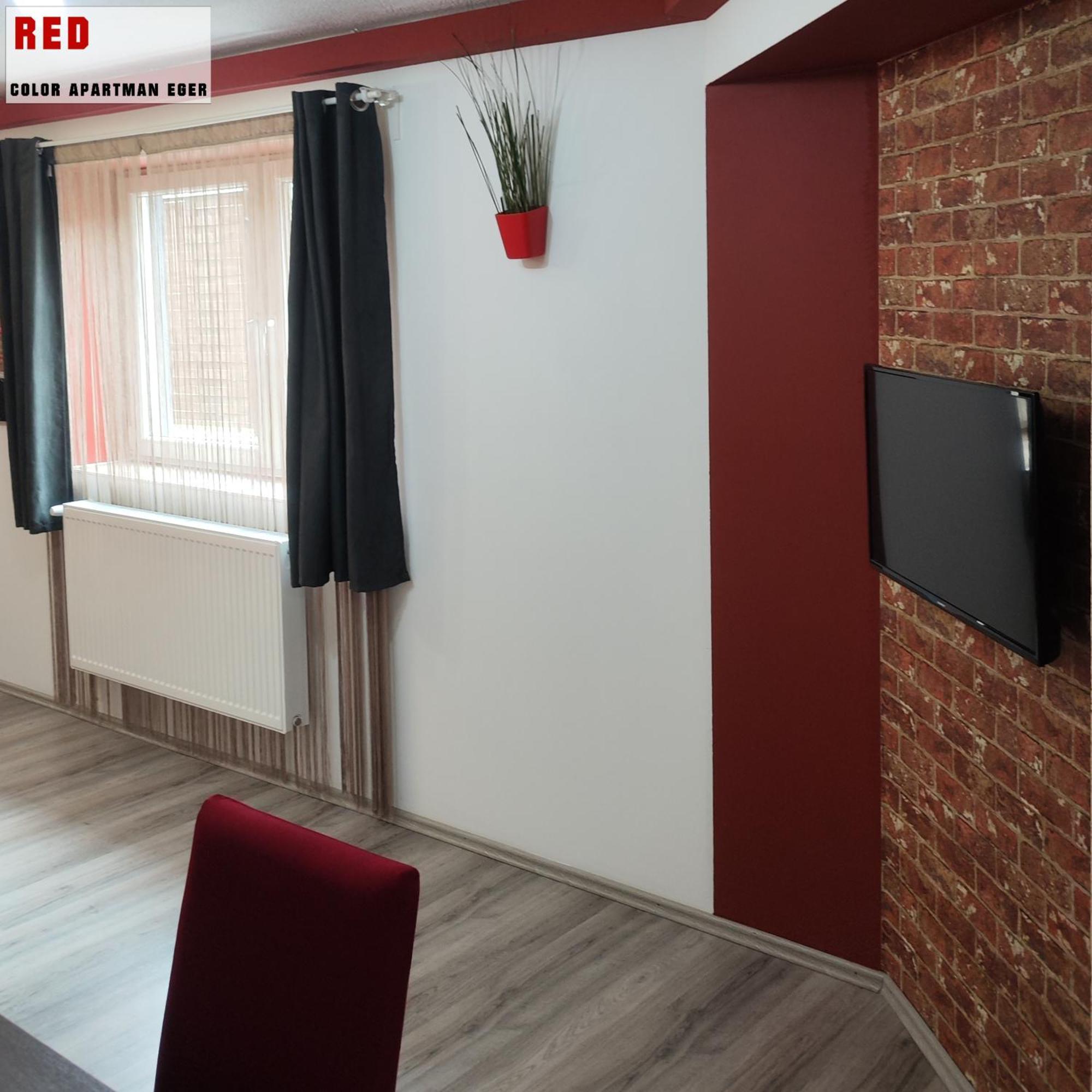 Color Apartmanok Eger Esterno foto